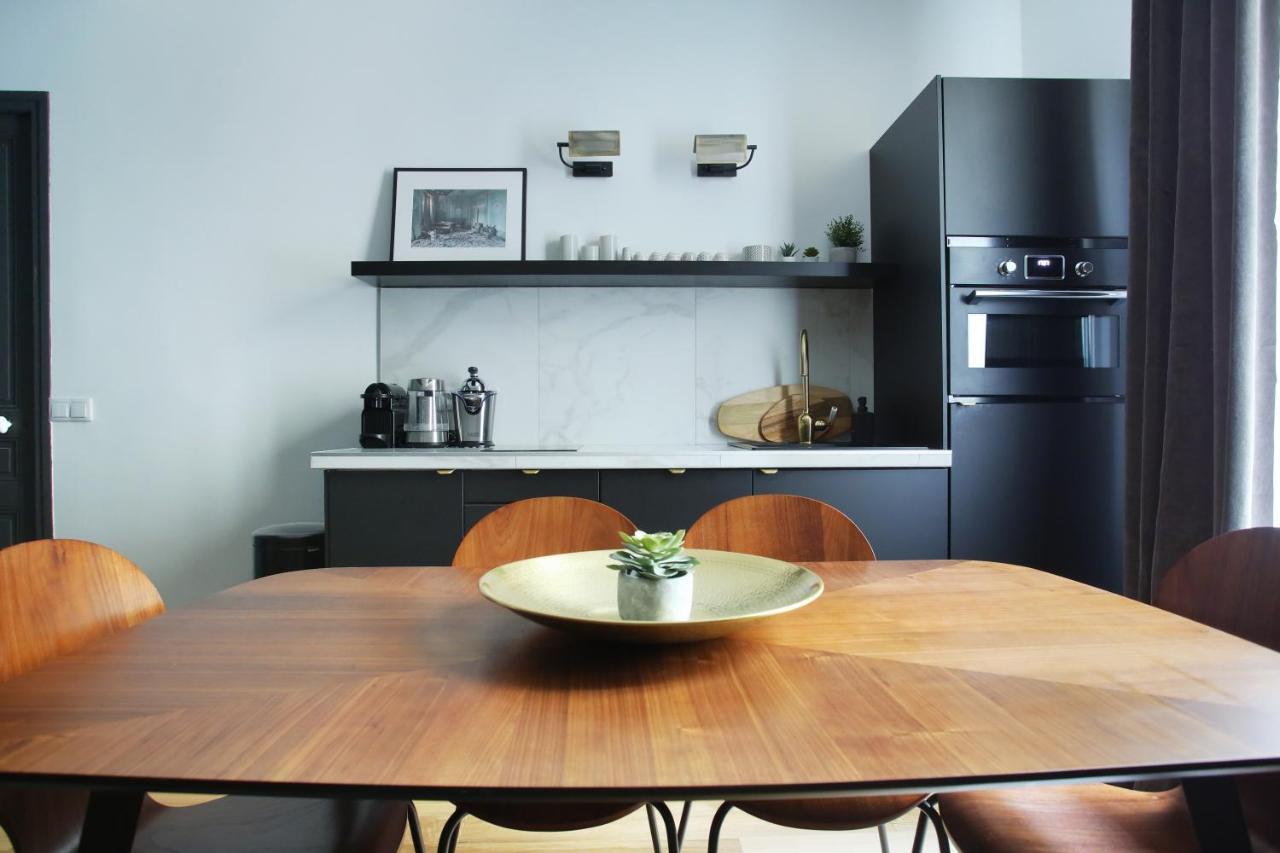 Apartment Champ De Mars - Tour Eiffel By Studio Prestige 巴黎 外观 照片